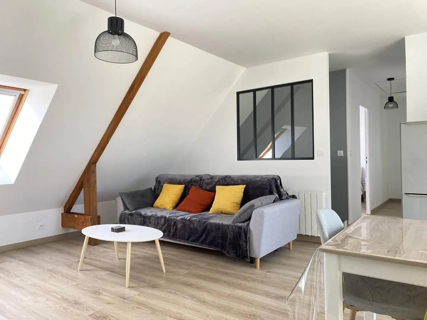 303 - Appartement 3 Pieces Tres Lumineux En Plein Coeur De Frehel Apartment